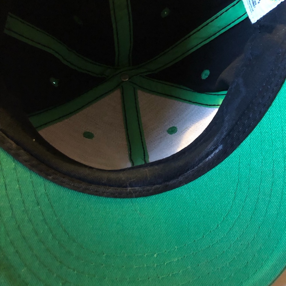 Space Invaders Snap back cap - Picture 4 of 9